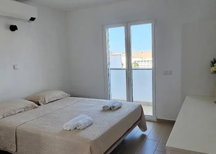 Sunset 2nd F, Appartement *